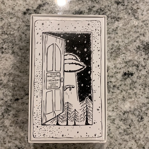 Postcards from the Liminal Space oracle deck - Picture 2 of 6